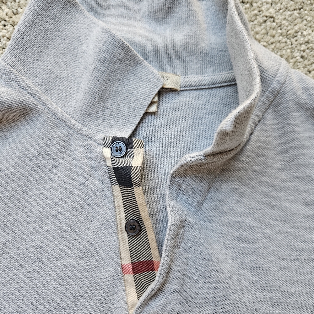 Burberry Men's T-shirt